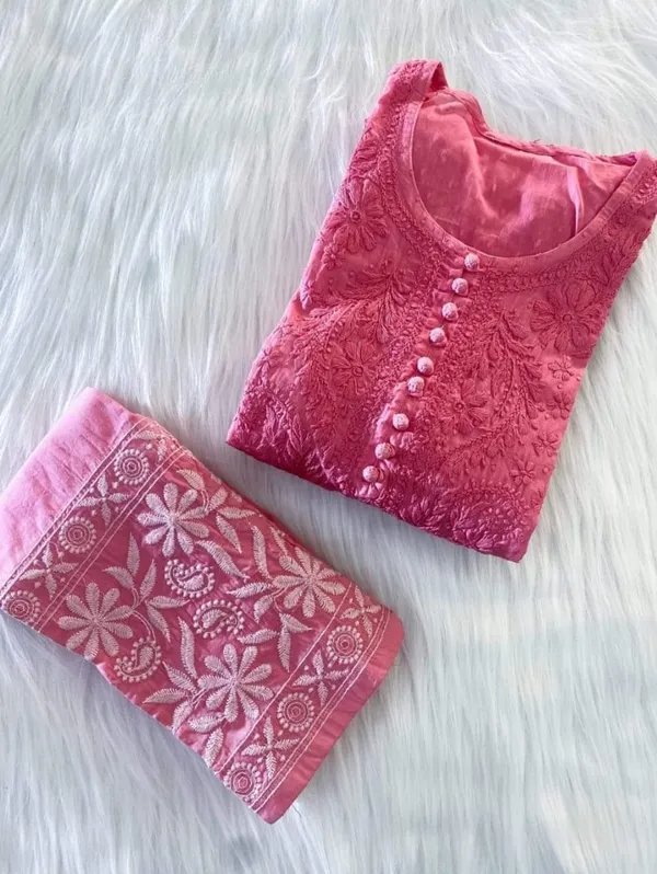 Gajari_Dobby_Cotton_Pant_Set_For_Women