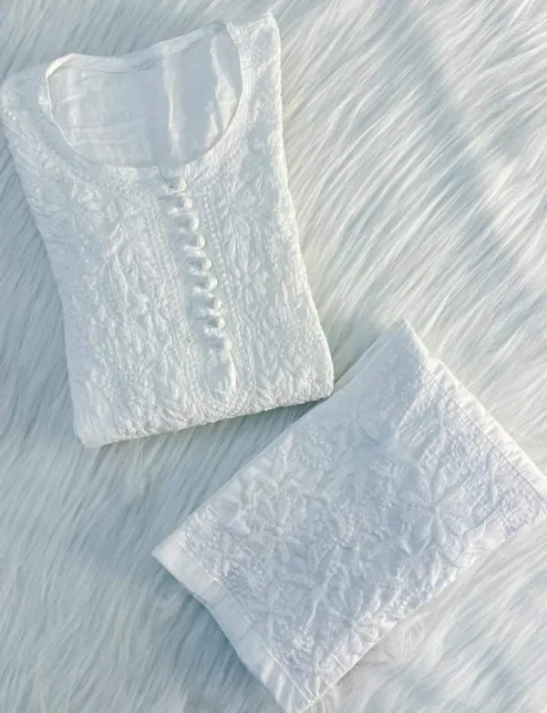 White_Chikankari_Dobby_Cotton_Set_For_Women