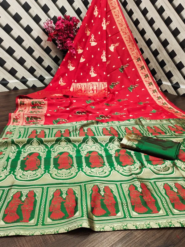 Woven_Design_Bollywood_Baluchari_Silk_Saree