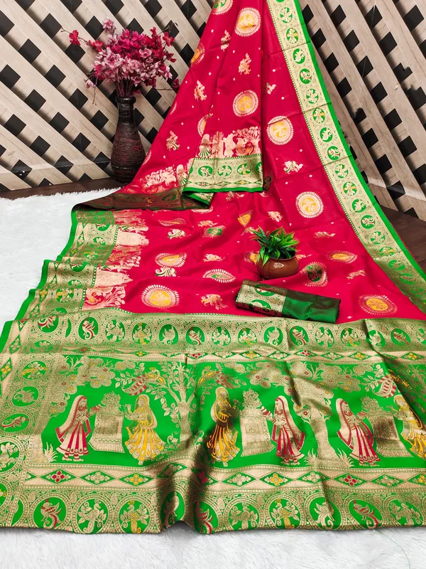 Woven_Design_Bollywood_Baluchari_Silk_Saree