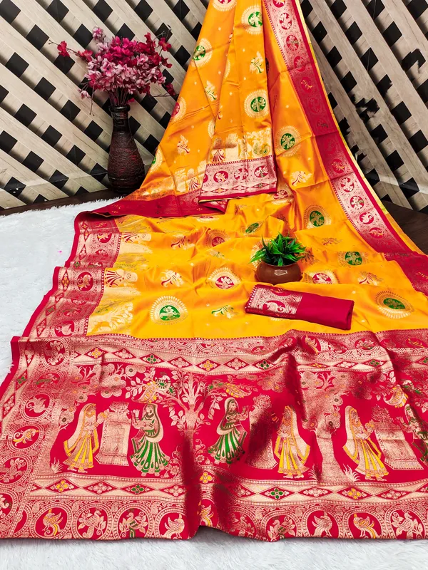 Woven_Design_Bollywood_Baluchari_Silk_Saree