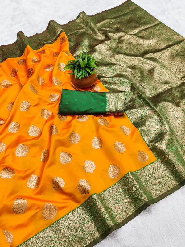 Woven_Design_Bollywood_Baluchari_Silk_Saree