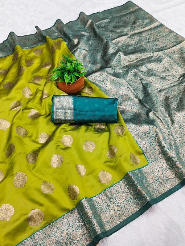 Woven_Design_Bollywood_Baluchari_Silk_Saree