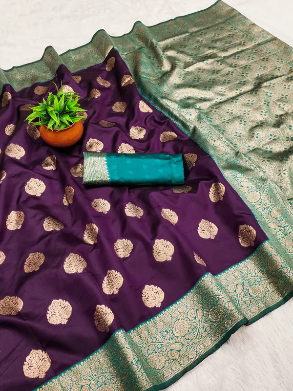 Woven_Design_Bollywood_Baluchari_Silk_Saree