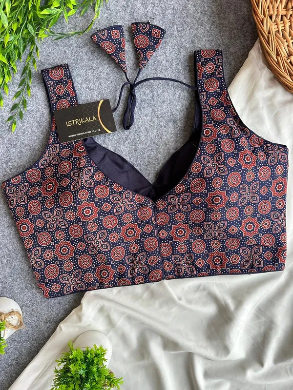 Ajrakh_Print_Padded_Designer_Blouse_with_Cowrie_&_Mirror_Work