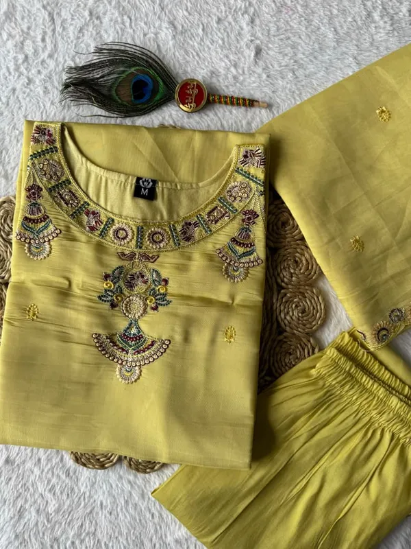 Istrikala_Light_Yellow_Pure_Mul_Chanderi_Embroidered_Kurta_Set_with_Embroidered_Chanderi_Dupatta