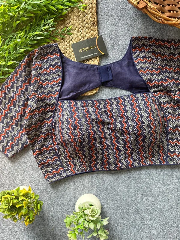 Istrikala_Navy_Blue_Chevron_Print_Cotton_Blouse_|_Readymade_|_Size_38_|_Alterable