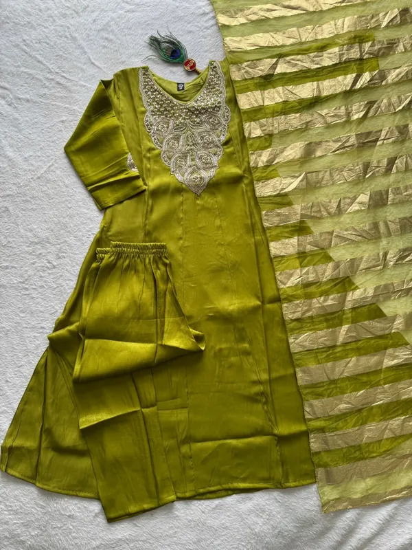 Istrikala_Parrot_Green_Premium_Glass_Roman_Silk_Beads_Embroidered_Kurta_Set_with_Organza_Zari_Patta_Dupatta