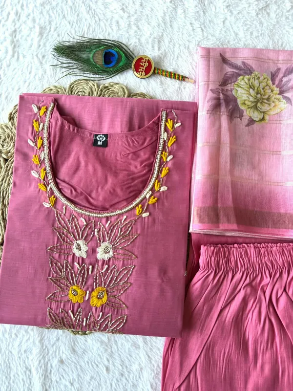 Light_Pink_Hand_Embroidered_Kurta_Set_with_Chanderi_Linen_Jacquard_Dupatta