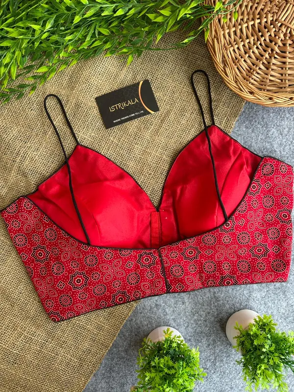 Diwali_Special_Ajrakh_Print_Spaghetti_Strap_Padded_Blouse