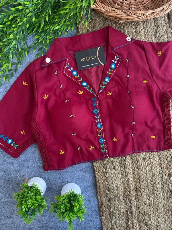 Diwali_Special_Hand_Embroidered_Mirror_Work_Crop_Blouse