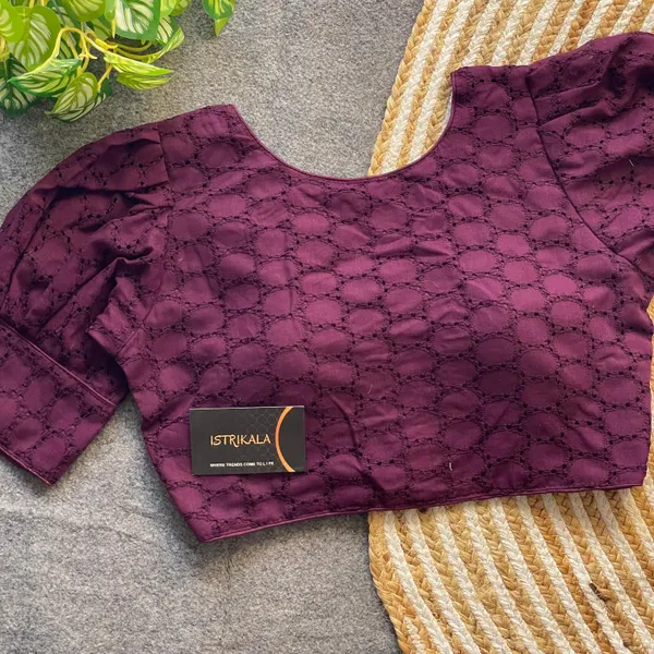 Pure_Cotton_Puff_Sleeve_Saree_Blouse_–_Partywear_Padded