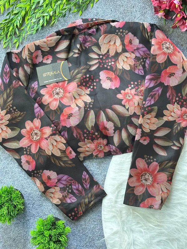 Peach_Organza_Floral_Print_Front_Open_Saree_Blouse