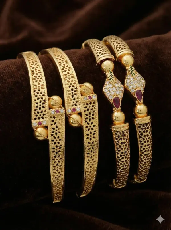 Micro_Gold_Plated_Ad_Diamond_Studed_Fancy_Bangle_Combo
