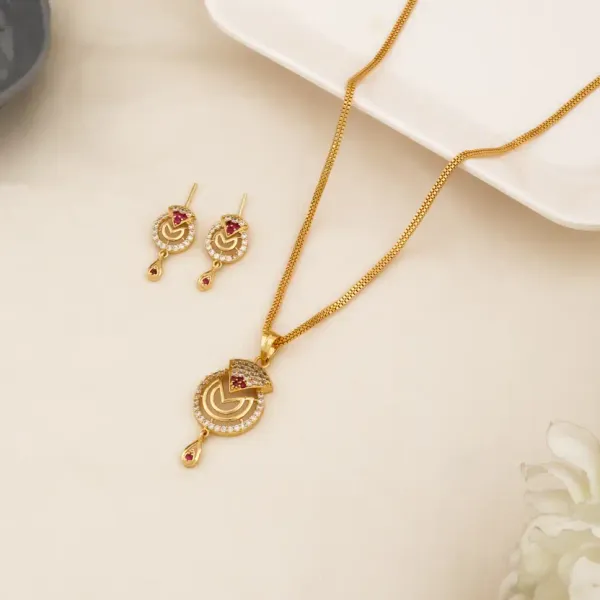 Gold-Plated_Ruby_&_Cz_Studded_Pendant_Set_With_Chain