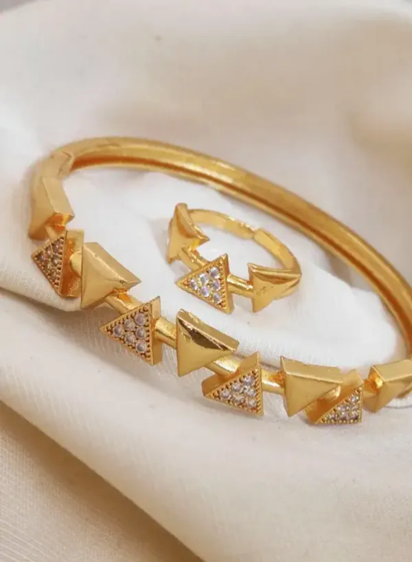 Premium_Gold_Plated_Geometric_Triangle_Ad_Diamond_Studded_Bracelet_&_Ring_Set_�