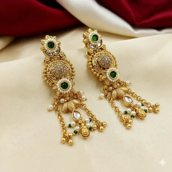Seven_Star_Traditional_Gold-Plated_Kundan_Pearl_Drop_Earrings_With_Green_Stone