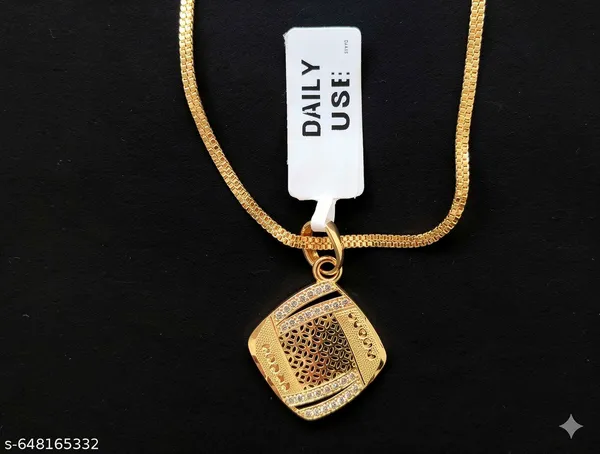 Micro_Gold_Plated__Daily_Wear_Ad_Diamond_Studed_Fancy_Square_Pendant_With_18_Inches_Chain