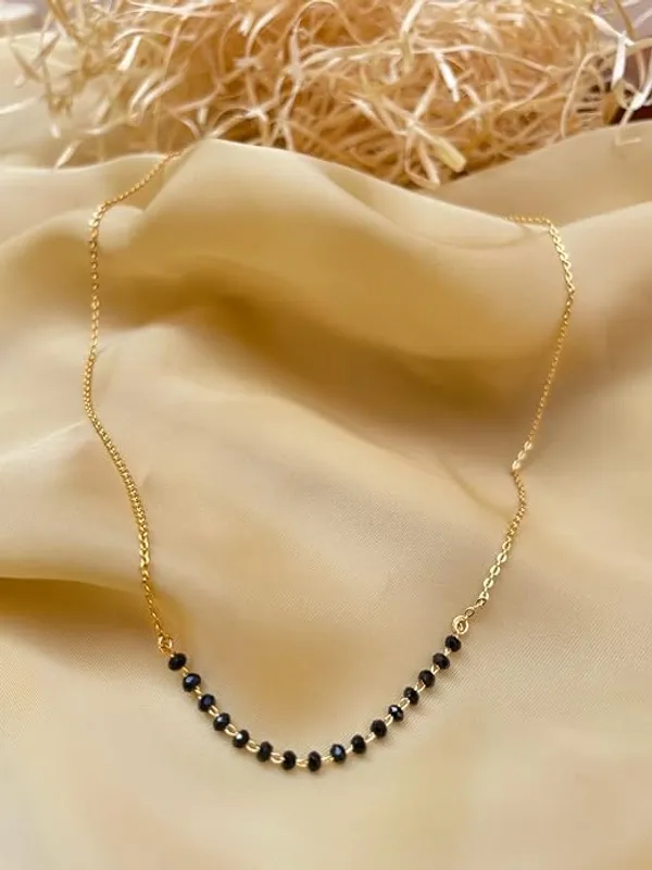 Micro_Gold_Plated_Daily_Wear_Fancy_Mnagalsutra_With_Hand_Mangalsutra