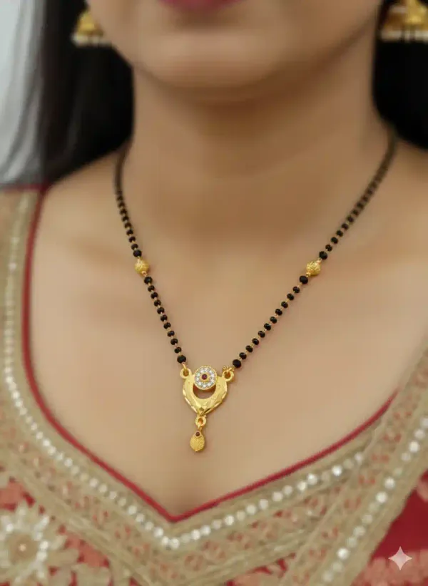 Elegant_Gold-Finish_Floral_Mangalsutra_With_Ruby_Accent_Pendant(18_Inches)