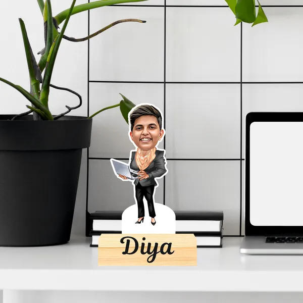 Capturing_Happiness_Customized_Business_Lady_Caricature_Personalized_Gift_With_Name_&_Logo_Engraved_Corporate_Gift,_Farewell_Gift,_Office_Desk_Décor