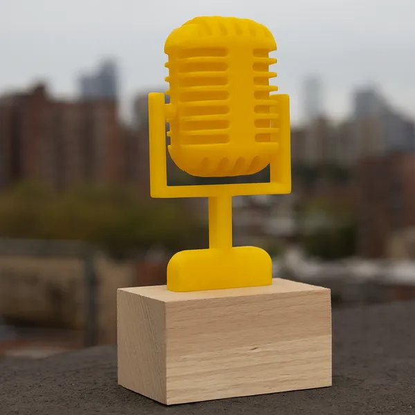 Golden_Mic_Achievement_Trophy
