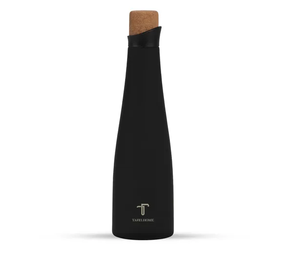 Matte_Black_Stainless_Steel_Water_Bottle_For_Unisex