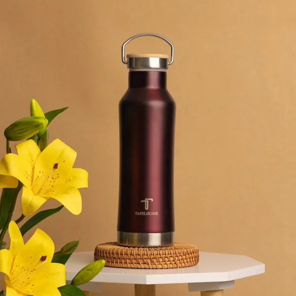 Wine_Red_Stainless_Steel_Water_Bottle_For_Unisex