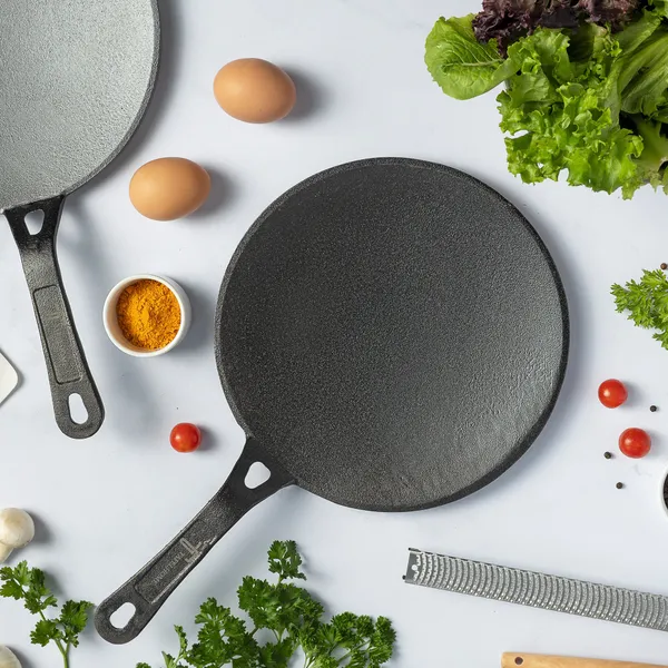 Black_Cast_Iron_Roti_Tawa_For_Kitchen_Use