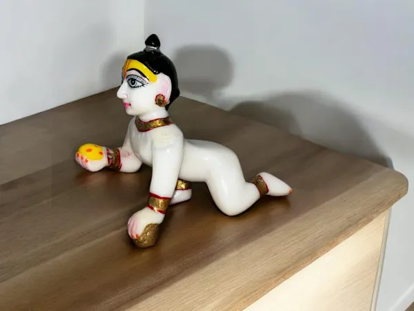 AchleshwarÃ¯Â¿Â½_Cultured_Marble_Hand_Crafted_Statue_Of_Laddu_Gopal_Kanha_Ji_Statue_Murti_Bal_Gopal_Idol_(White)_For_Pooja,_Gift_&_Home/Office_Decoration_(Size_4_Inch)
