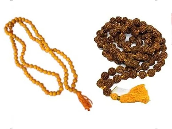 Combo_Of_Mala_Original_108+1_(Beads)_Natural_Turmeric_(Haldi_Mala),_Rudraksha_5_Mukhi_Mala_(9_Mm)_For_|Wearing||Chanting||Pooja||Meditation|