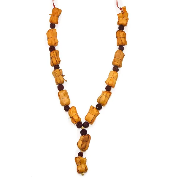 Sandalwood_Along_With_5_Mukhi_Rudraksh_Beads_(Bandh_Fool)_Scented_Photo_Frame_Mala_|_Chandan_Scented_Wooden_Chaal_|_Garland_For_Photos_Of_Loved_Ones_|_Garland_For_God|,(20_Inch)