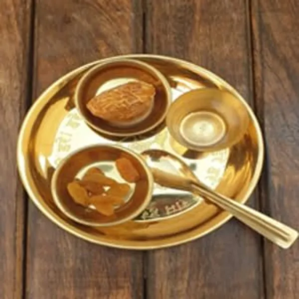 Ashtadhantu_Laddu_Gopal_Bhog_Thali_With_Glass,_Two_Bowl_And_Spoon/Krishna_Bhog_Set_(Large,_6)