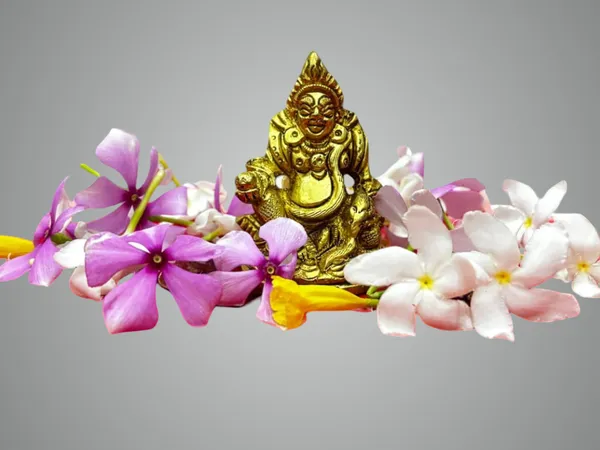 Pure_Ashtadhatu_Handcarved_Superfine_Finish_Kuber_Idol_For_Worshipping_In_Sitting_Position|Office||Home||Temple||Gift|Handcarved_Superfine_Finish_Lacquer_Coated.