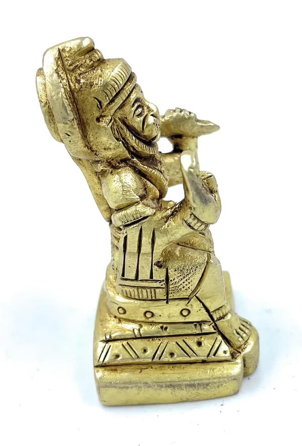 Pure_Ashtadhatu_Handcarved_Lord_Hanuman_Sitting_On_Singhasan_With_Gada_On_Left_Shoulder|Office||Home||Temple||Gift|Handcarved_Superfine_Finish_Lacquer_Coated.