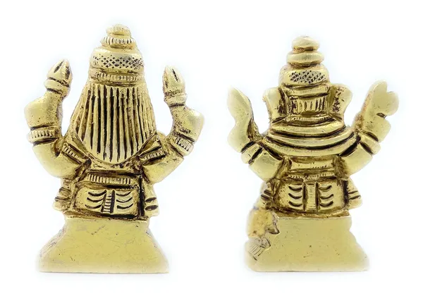 Pure_Ashtadhatu_Tiny_Laxmi_Ganesh_Idol_With_Oval_Shaped_Base|Office||Home||Temple||Gift|Handcarved_Superfine_Finish_Lacquer_Coated.