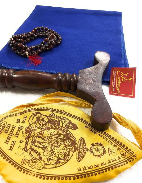 Premium_Meditation_Combo_Navy_Blue_Woollen_Aasan_With_Gomukhi,Lal_Chandan_Mala_&Jap_Mala_Stand/Perfect_Mat_For_Meditation_&_Prayers_Comfortable_On_Direct_Sitting_On_The_Ground.