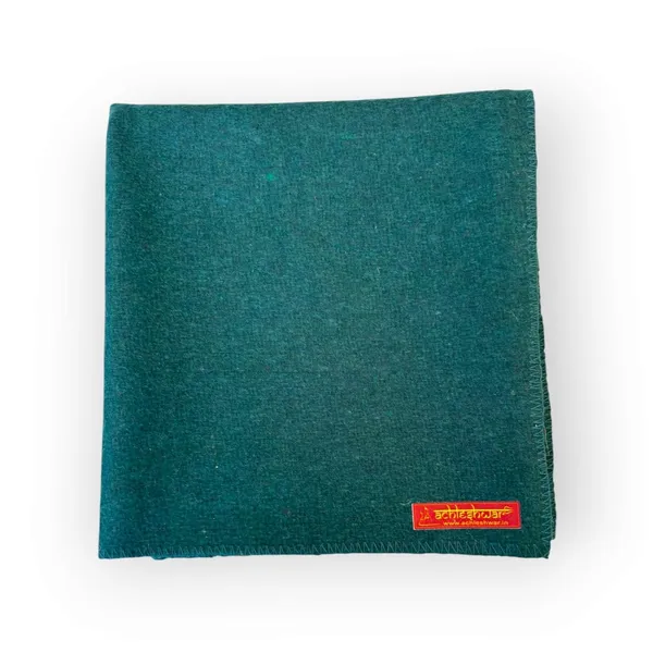 Premium_Green_Woolen_Aasan_-_Completely_Handcrafted_Perfect_Mat_For_Meditation_&_Prayers_-_Soft,_Comfortable(Size_23_X_30_Inch)_Pack_Of_4