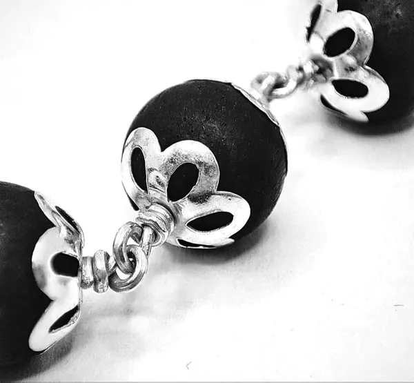 Original_Karungali_Wood_Mala,_54+1_Beads,_Silver_Plated_Caps,_Black_Spiritual_Mala