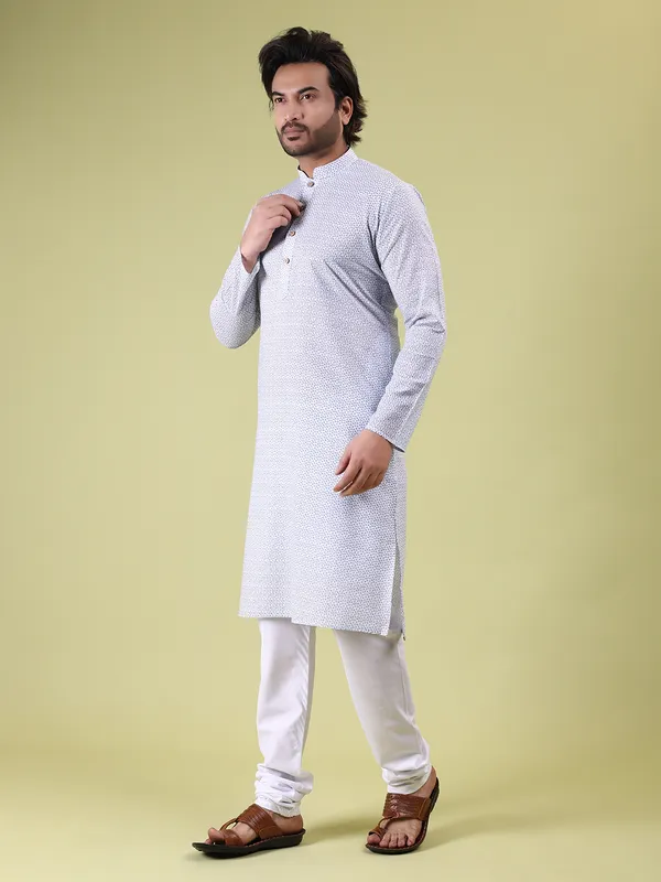 White_Cotton_with_Sky_Floral_Print_Kurta