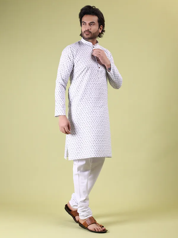 White_Colour_Cotton_Printed_Kurta_Pajama_Set