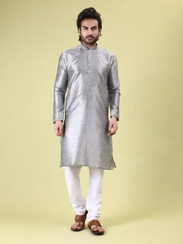 Mens_Art_Silk_Computer_Embroidary_with_Sequince_Work_Kurta