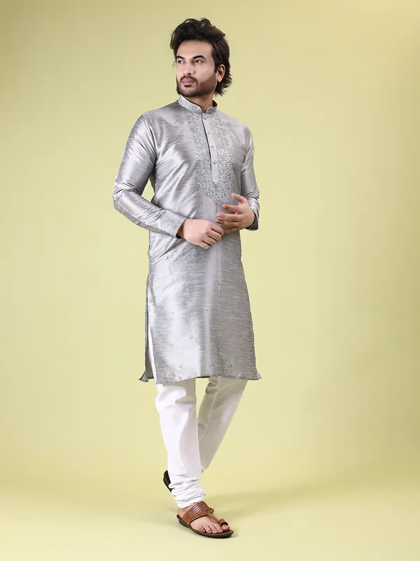 Mens_Art_Silk_Computer_Embroidary_with_Sequince_Work_Kurta