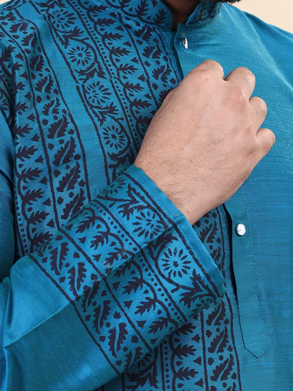 Mens_Silk_Blend_Hand_Block_Print_Kurta