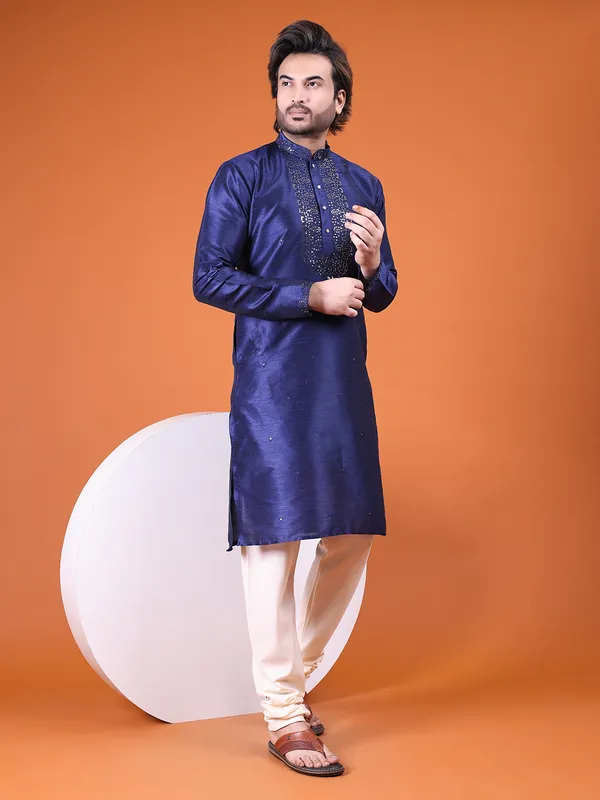 Mens_Art_Silk_Computer_Embroidary_with_Sequince_Work_Kurta