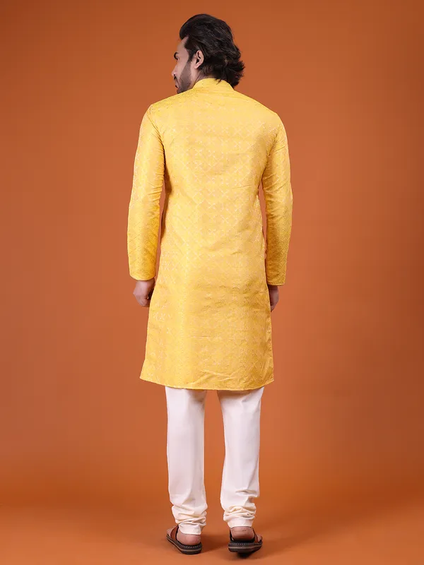 Mens_Cotton_Silk_Resham_Embroidery_With_Hand_Work__Kurta