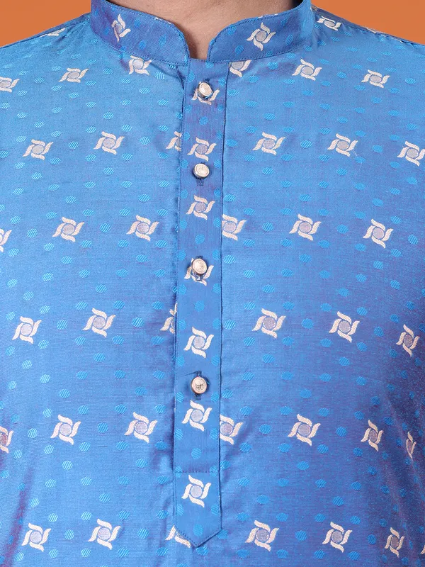 Mens_Cotton_Silk_Woven_Design_with_Fancy_Button_Kurta