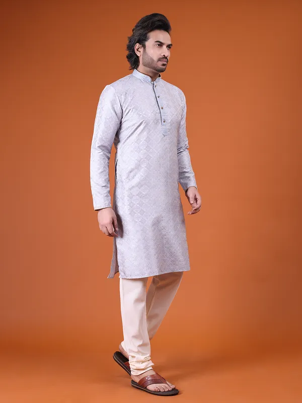 Mens_Cotton_Silk_Resham_Embroidery_With_Hand_Work__Kurta