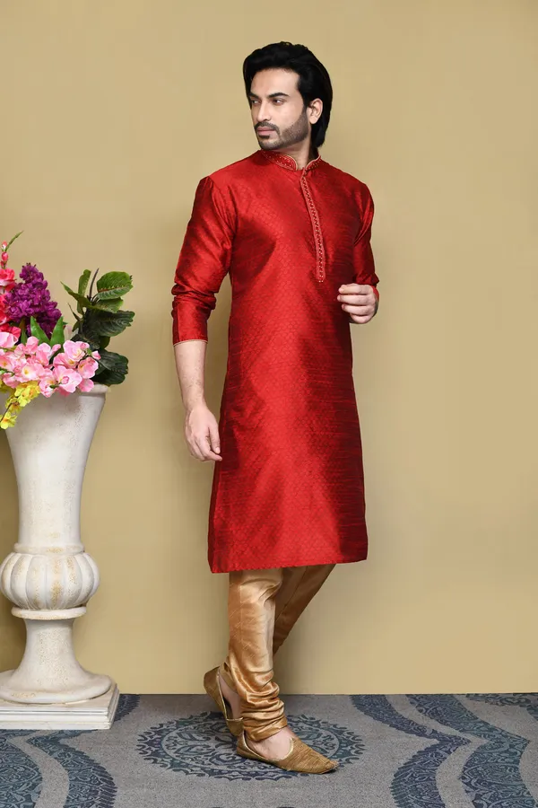 Red_Silk_Resham_Woven_Men's_Kurta_Pajama_Set_By_Ranak