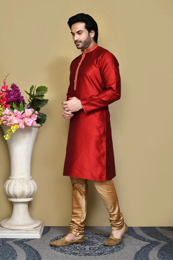 Maroon_Silk_Fabric_Resham_Woven_Kurta_Pajama_Set